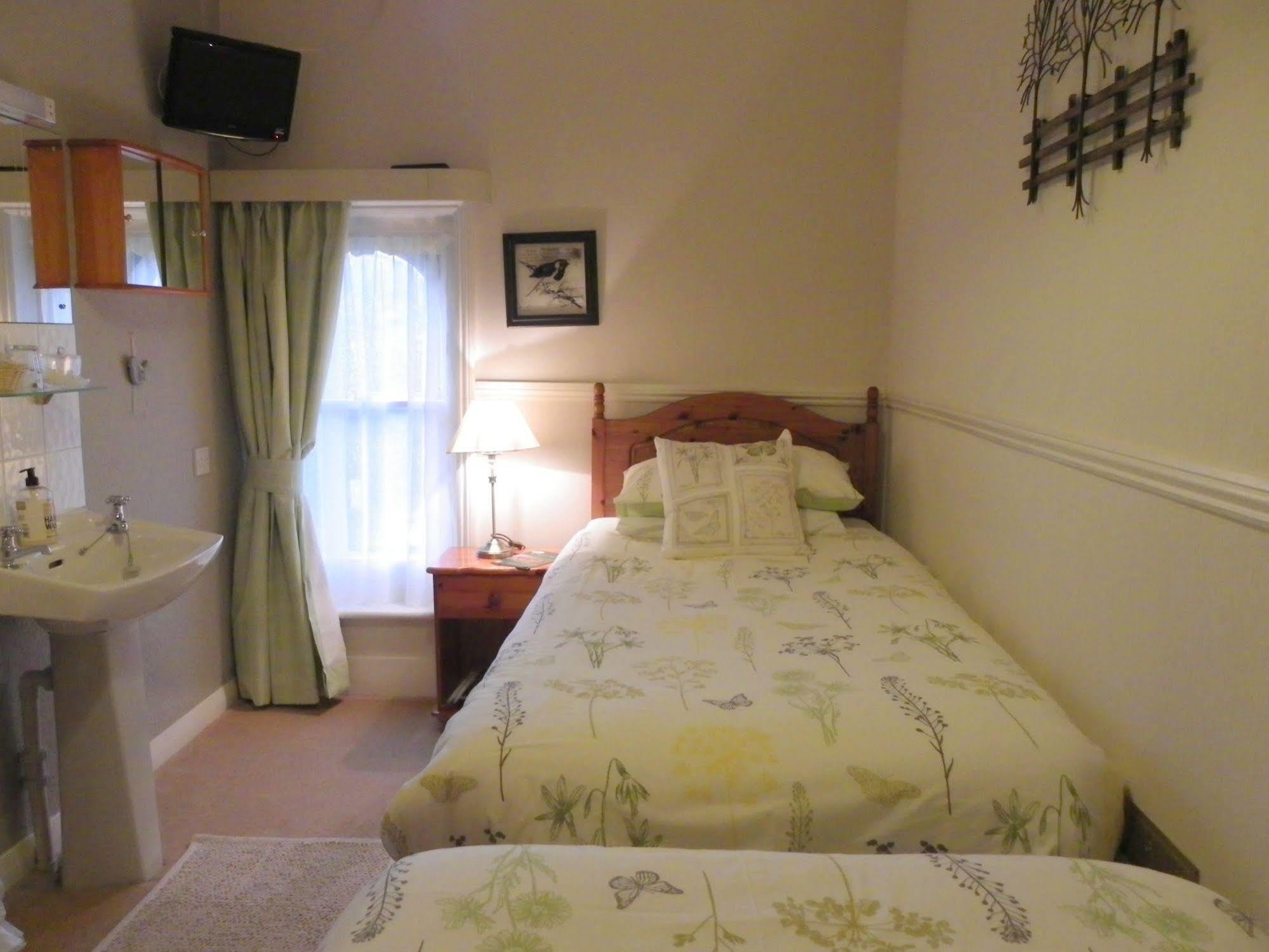 Maison Dieu Guest House Dover Ngoại thất bức ảnh