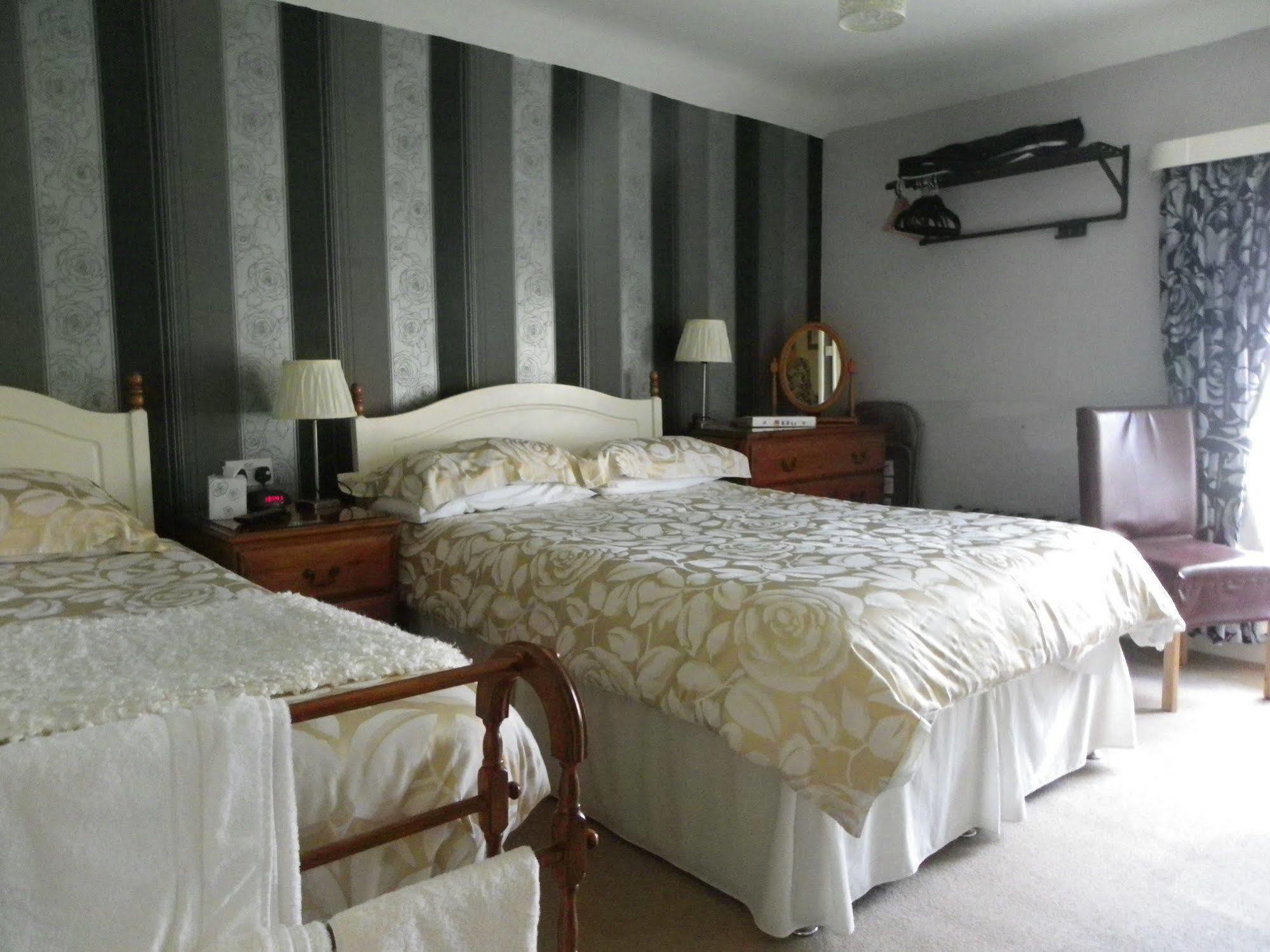 Maison Dieu Guest House Dover Ngoại thất bức ảnh