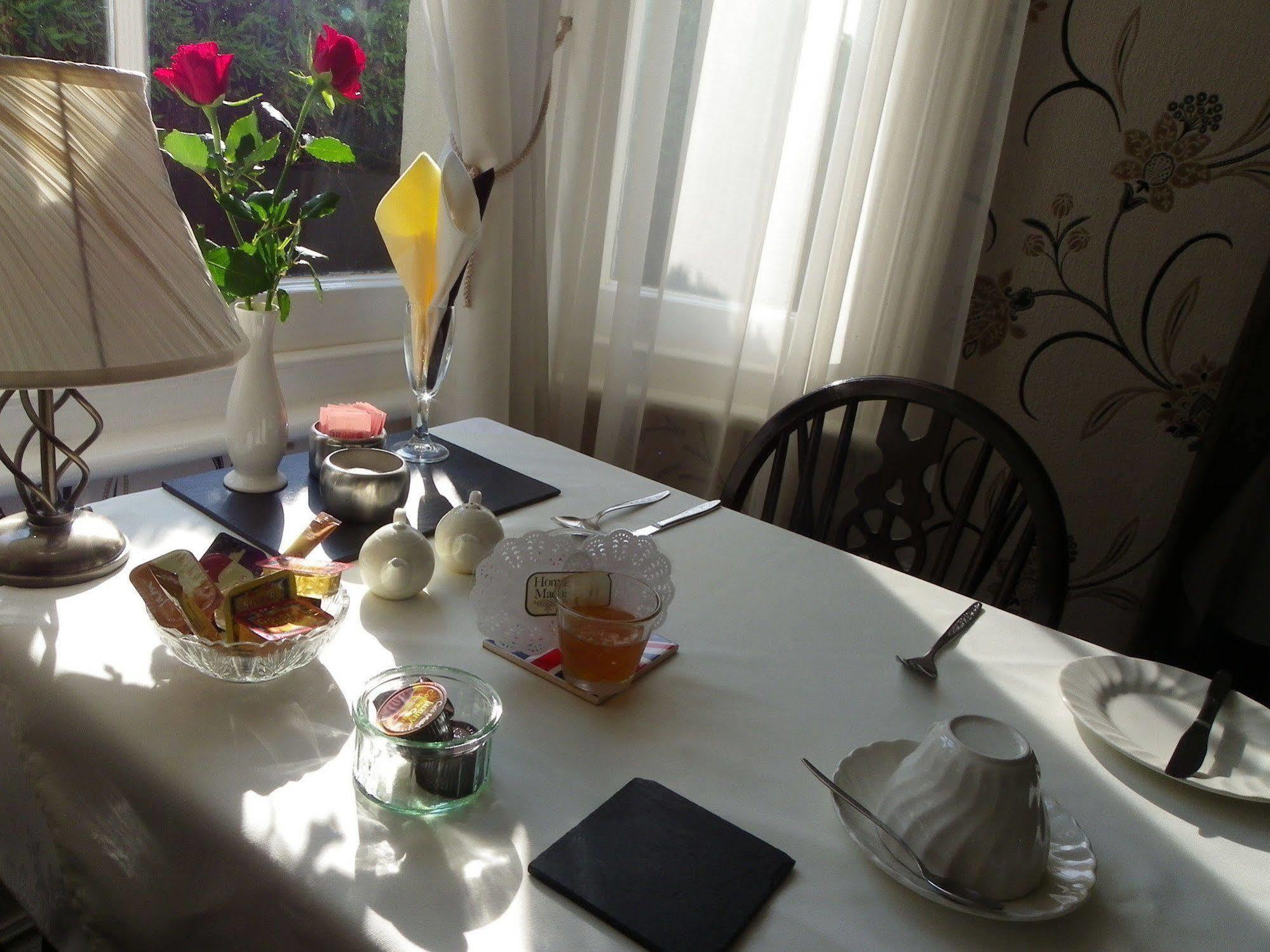 Maison Dieu Guest House Dover Ngoại thất bức ảnh
